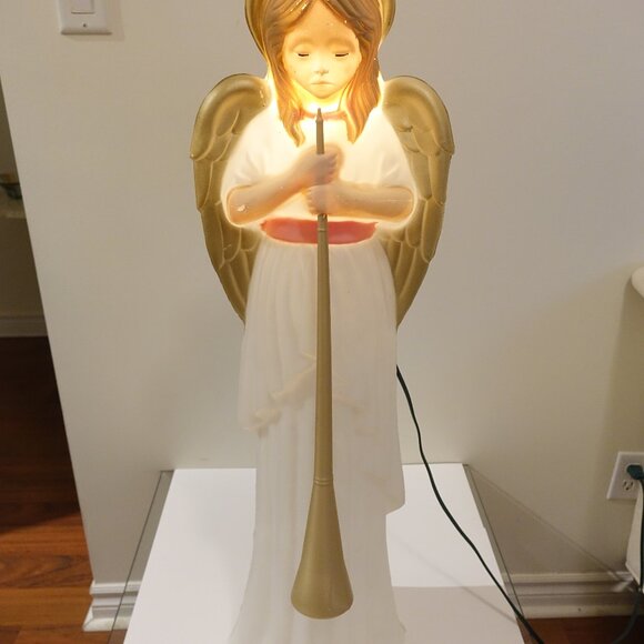 Vintage TPI 34" Large Blow Molded Christmas Angel with Horn Nativity Lamp - Picture 12 of 12